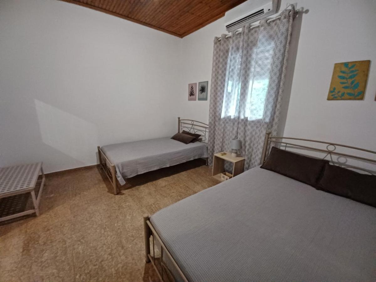 Beach House For Up To 9 People Near Olympia Катаколон Екстериор снимка