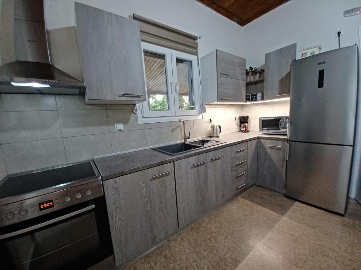 Beach House For Up To 9 People Near Olympia Катаколон Екстериор снимка