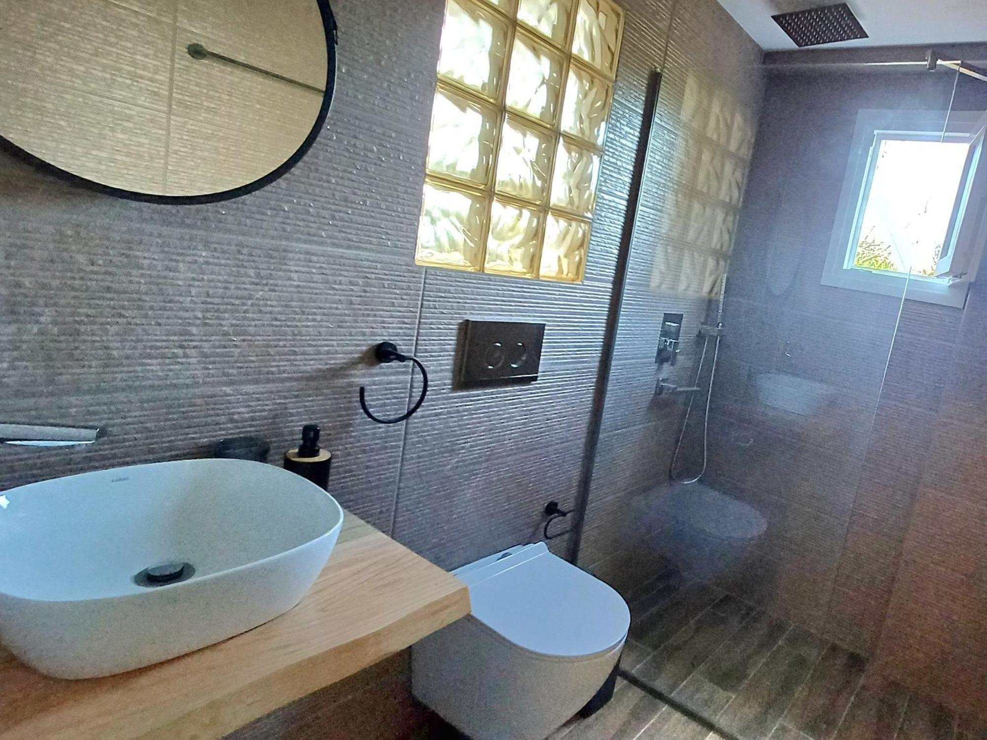 Beach House For Up To 9 People Near Olympia Катаколон Екстериор снимка